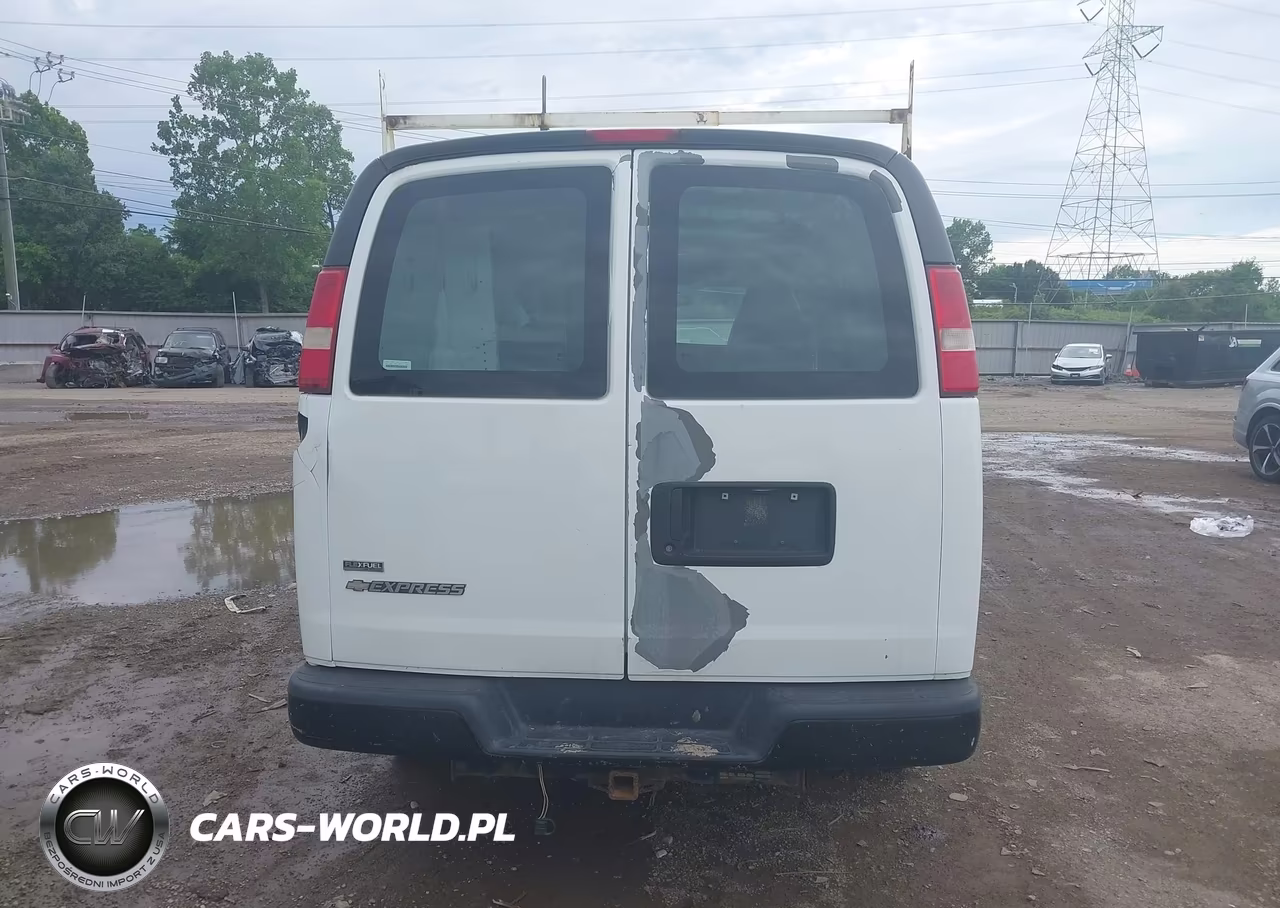 2010 Chevrolet Express 2500 Work Van VIN:1GCZGFDA0A1113130 - 16