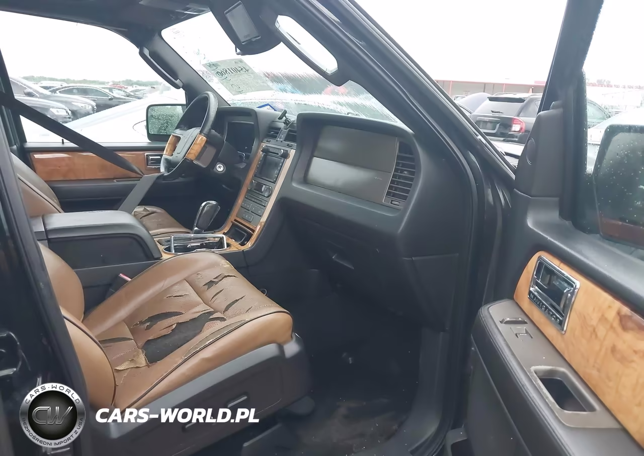 2011 Lincoln Navigator VIN:5LMJJ2J51BEJ04681 - 5