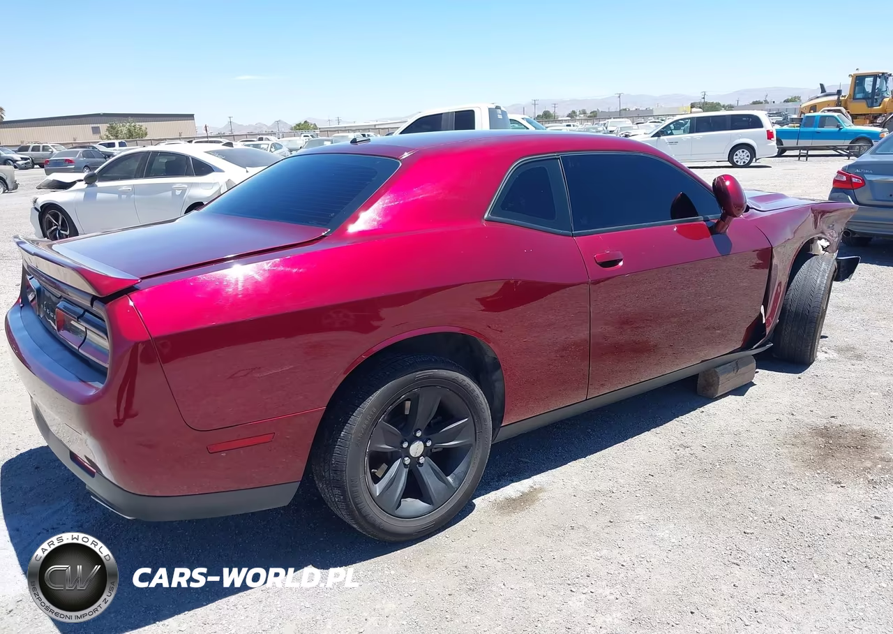 2020 Dodge Challenger Sxt VIN:2C3CDZAG0LH206442 - 4