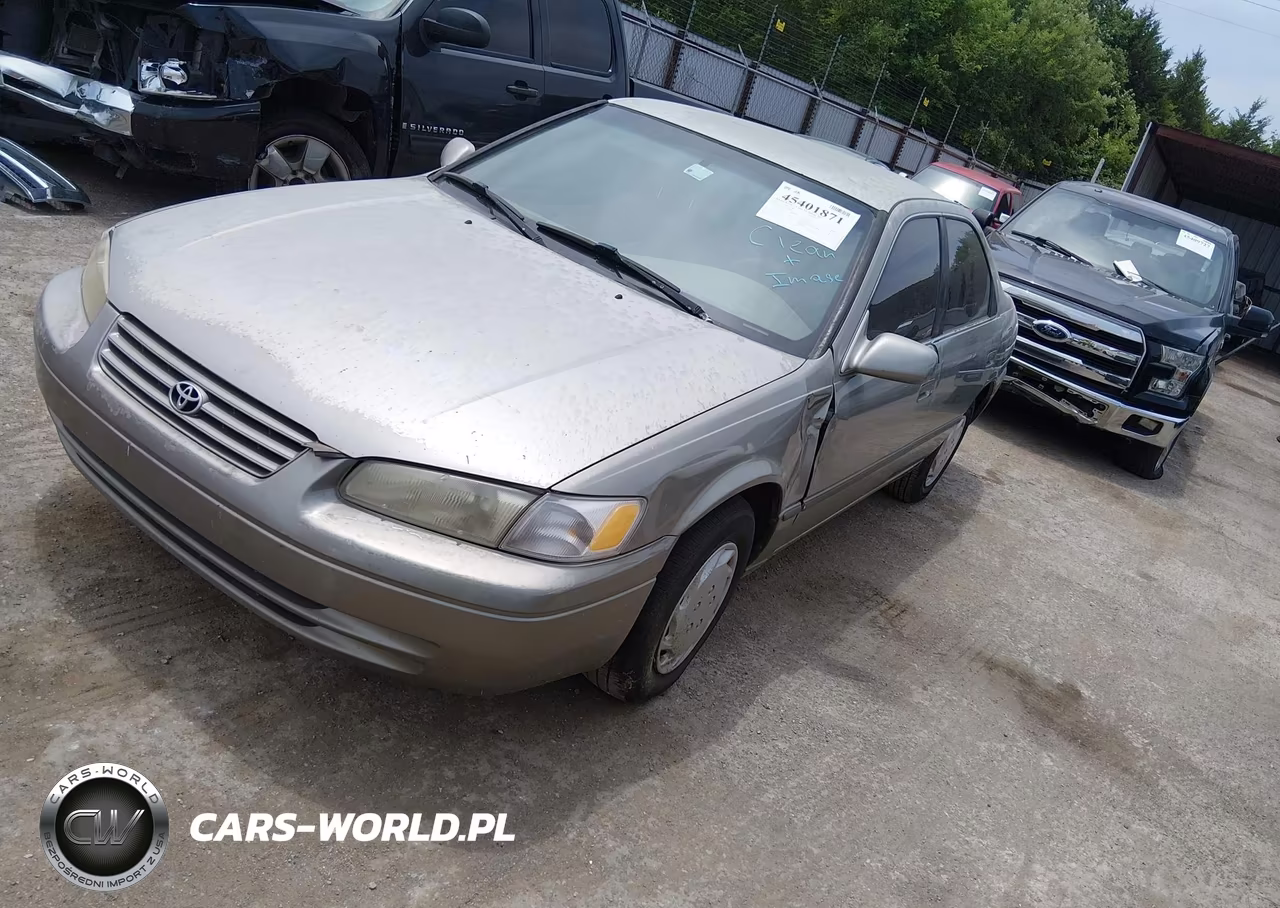 1999 Toyota Camry Le VIN:JT2BG22K8X0296466 - 2