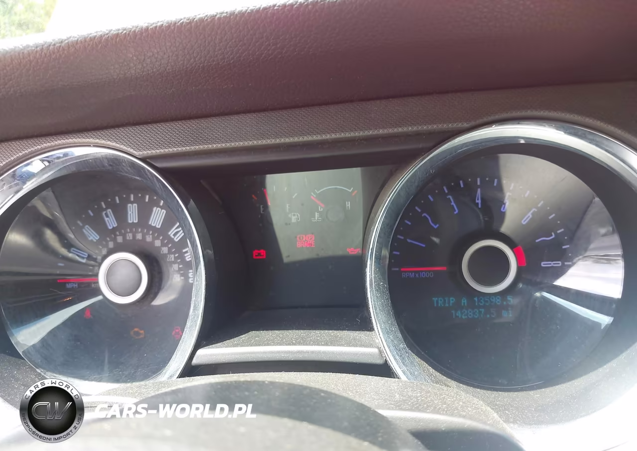 2014 Ford Mustang V6-V6 Premium VIN:1ZVBP8EMXE5279253 - 7