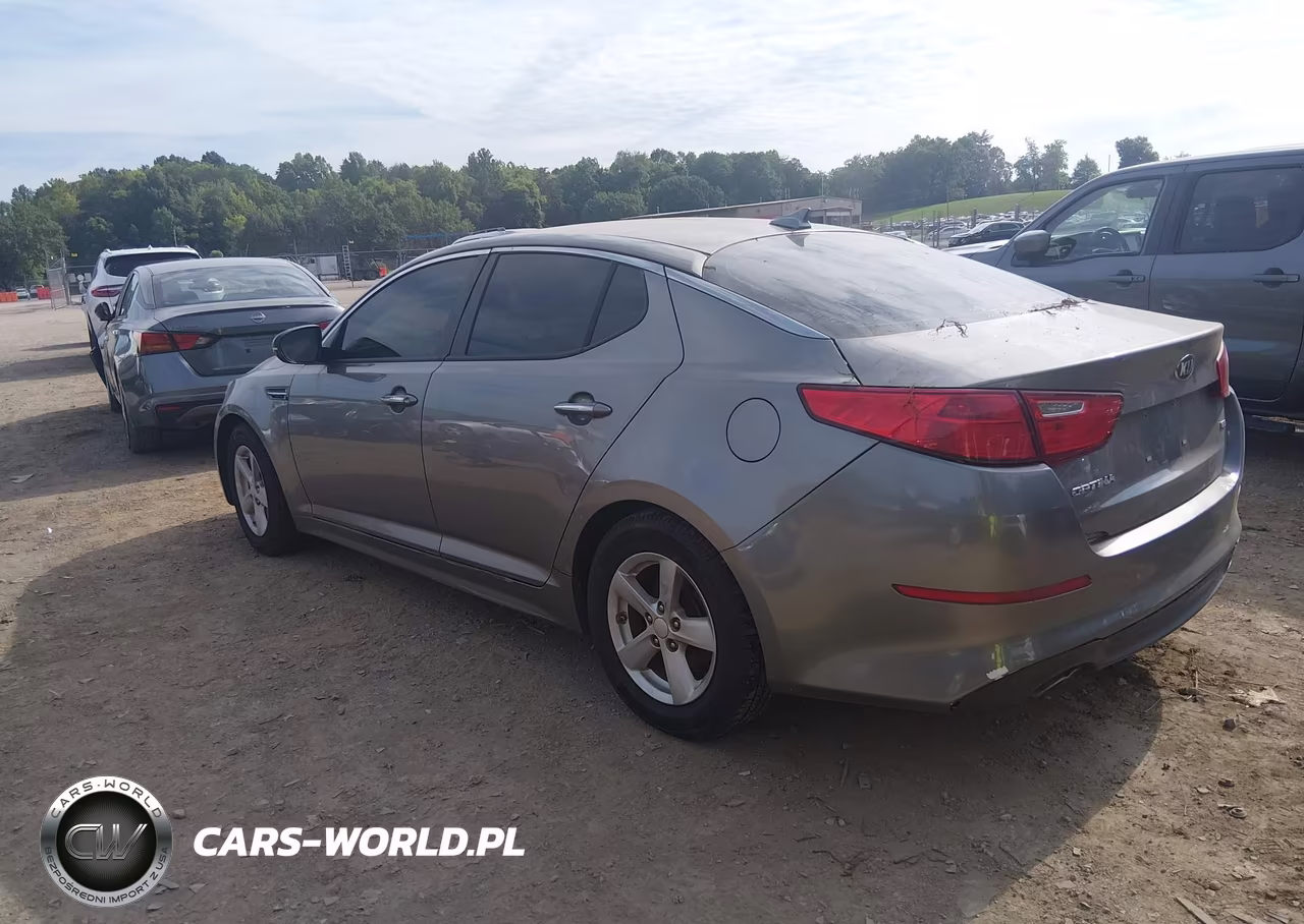 2015 Kia Optima Lx VIN:5XXGM4A72FG512727 - 3