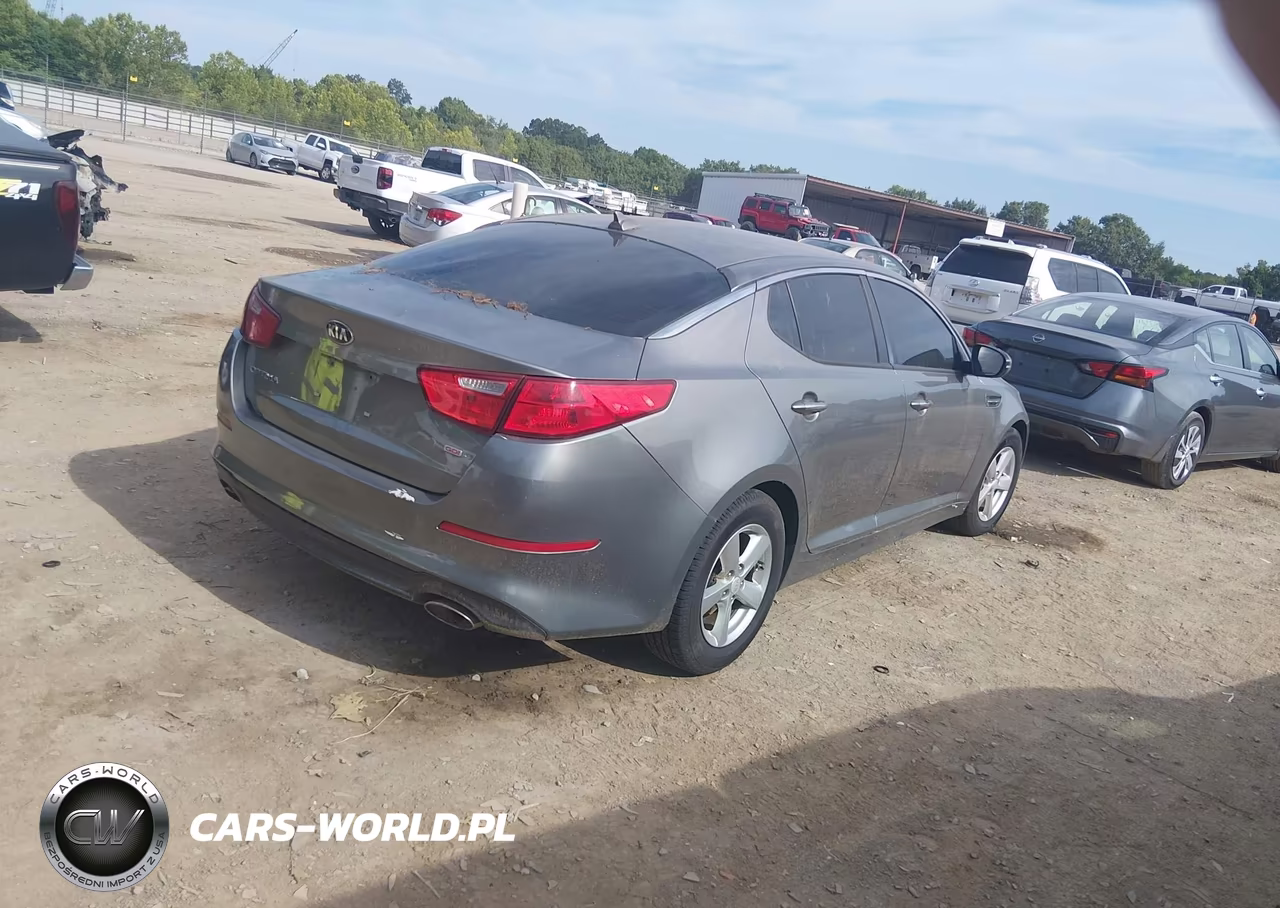 2015 Kia Optima Lx VIN:5XXGM4A72FG512727 - 4