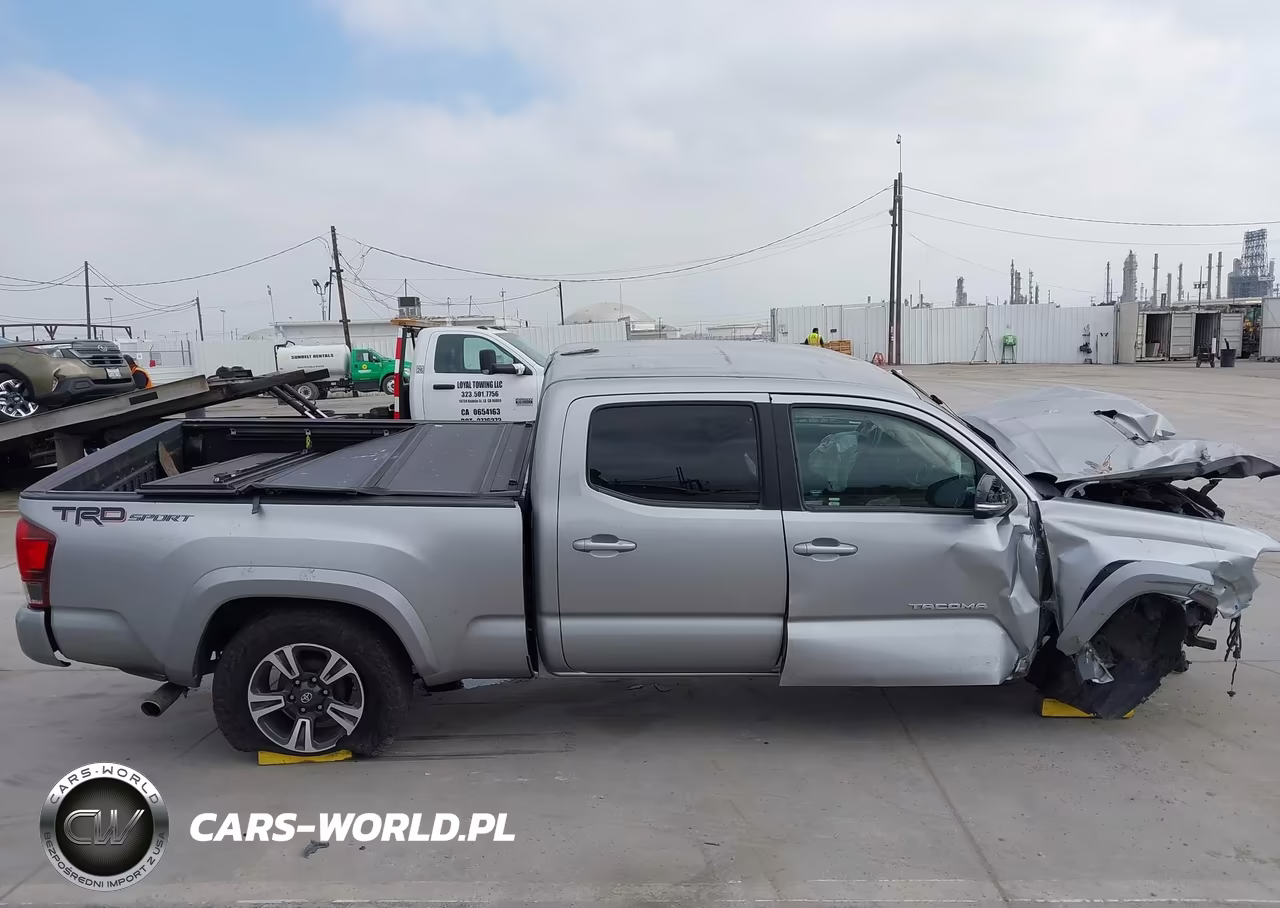 2018 Toyota Tacoma VIN:3TMBZ5DN8JM014518 - 13