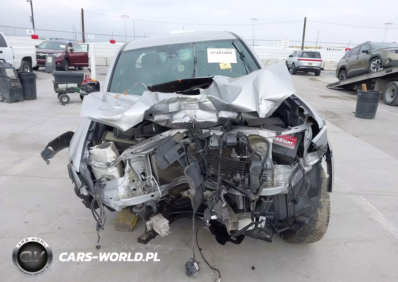 2018 Toyota Tacoma VIN:3TMBZ5DN8JM014518 - 6