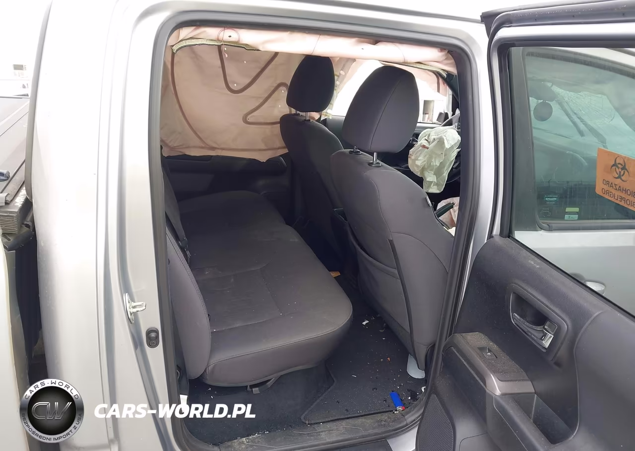 2018 Toyota Tacoma VIN:3TMBZ5DN8JM014518 - 8