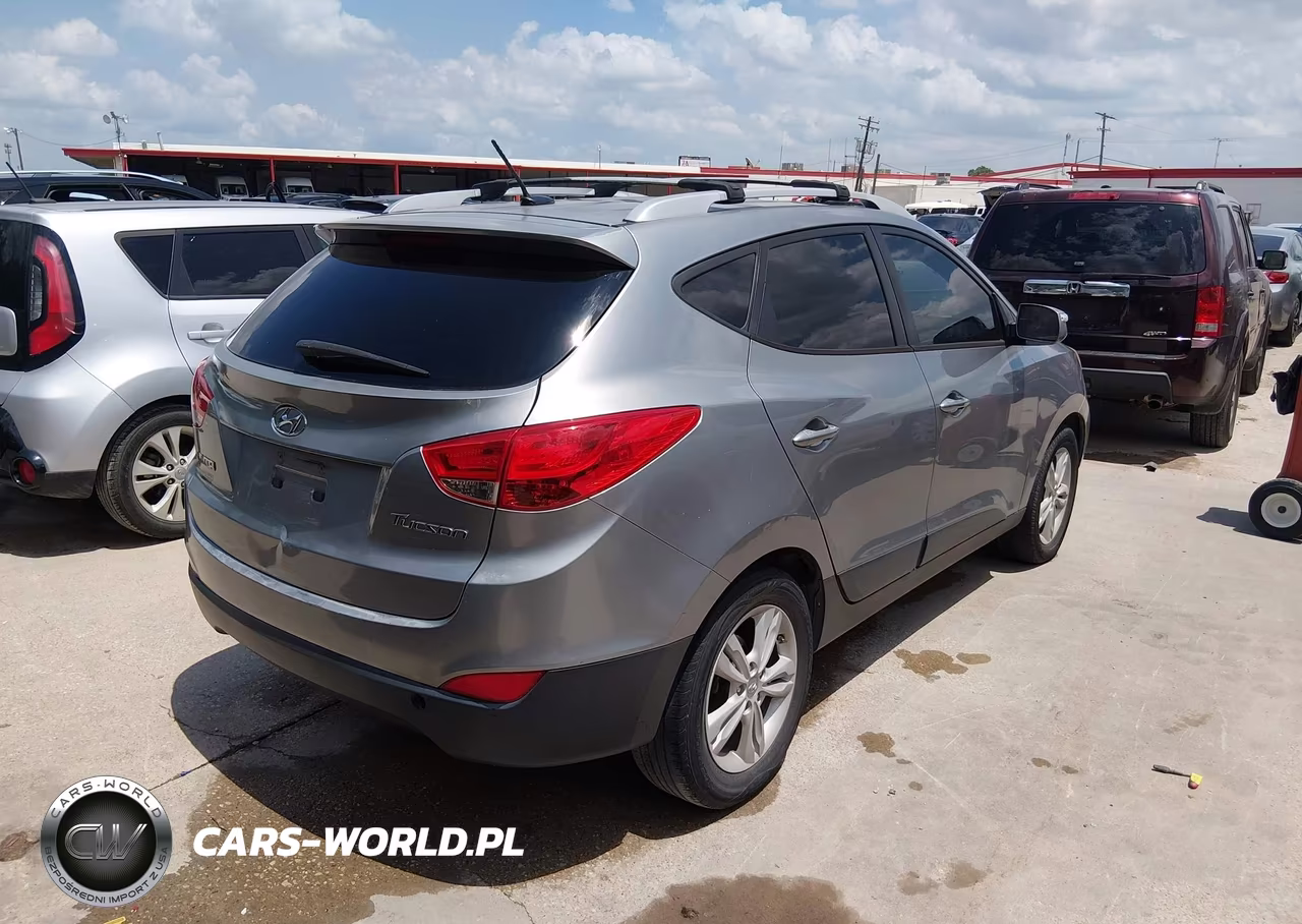 2012 Hyundai Tucson Gls VIN:KM8JU3AC5CU374762 - 4
