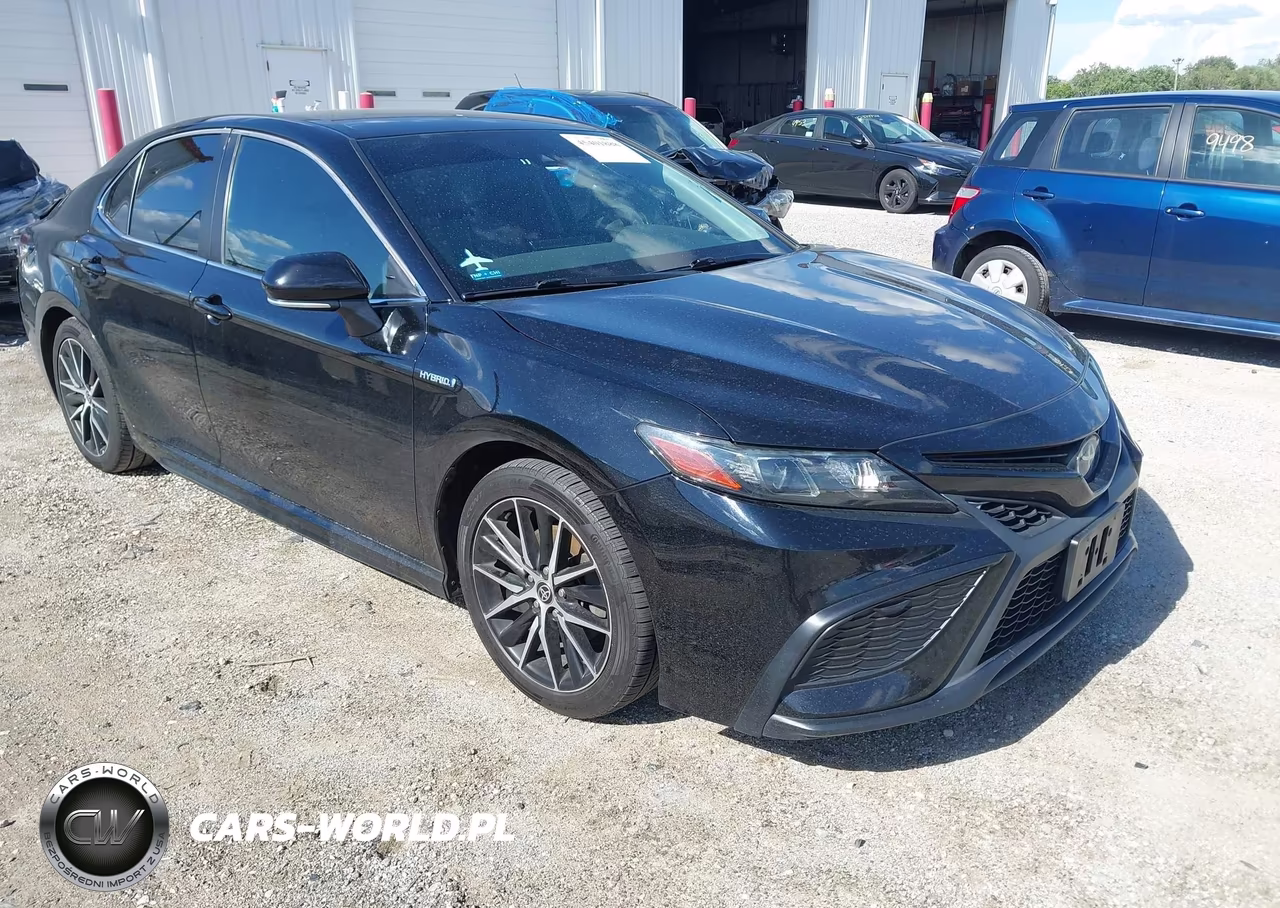 2021 Toyota Camry Se Hybrid – zdjęcie 1 z 16