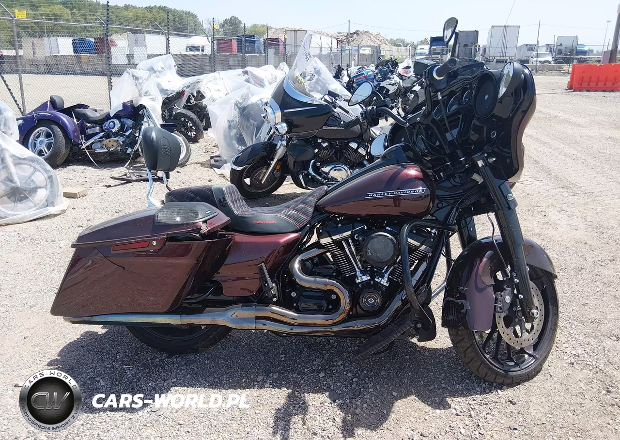 2018 Harley-Davidson Flhxs Street Glide Special VIN:1HD1KRC18JB646804 - 12