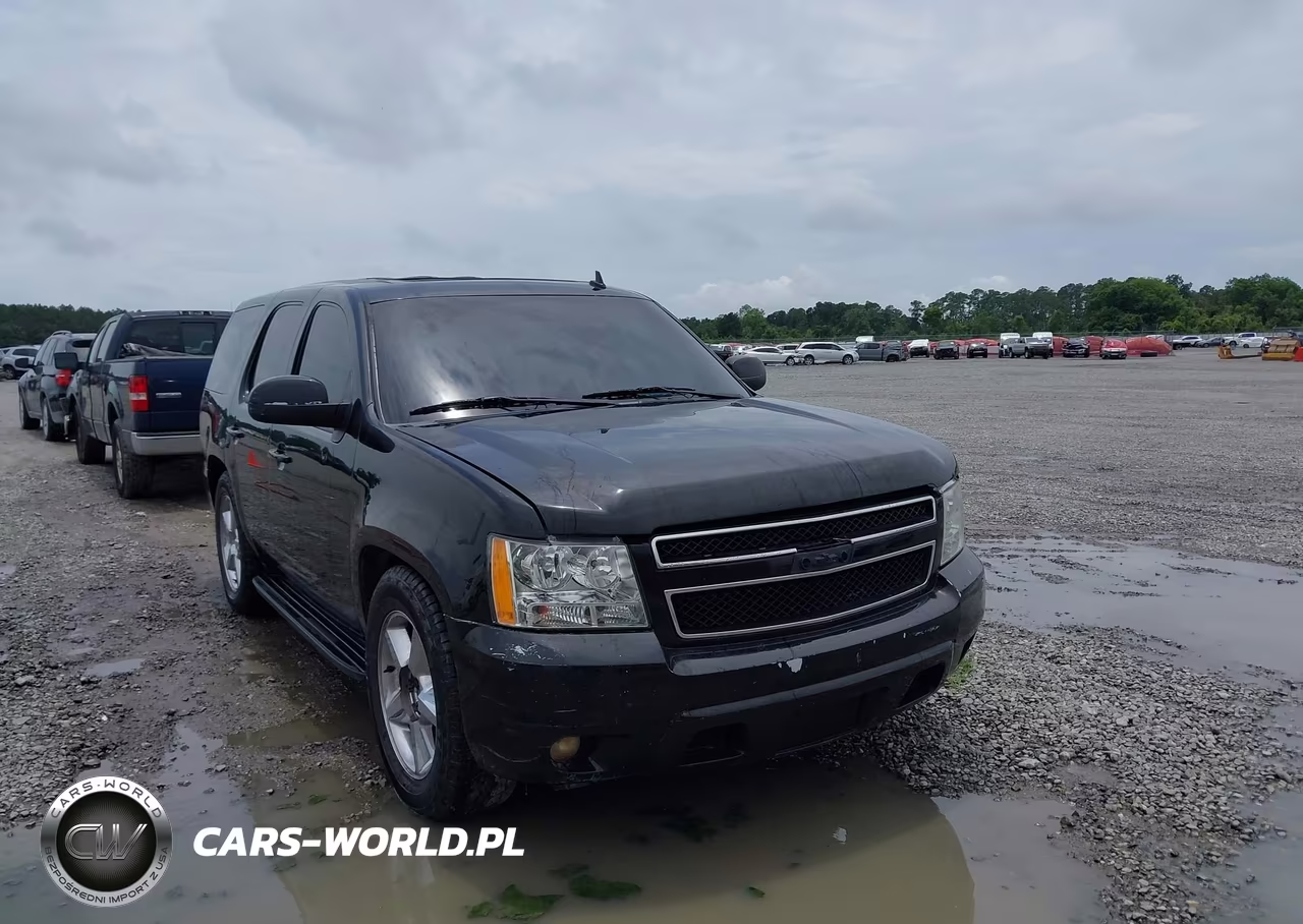 2009 Chevrolet Tahoe Lt1 VIN:1GNFC23039R158373 - 4