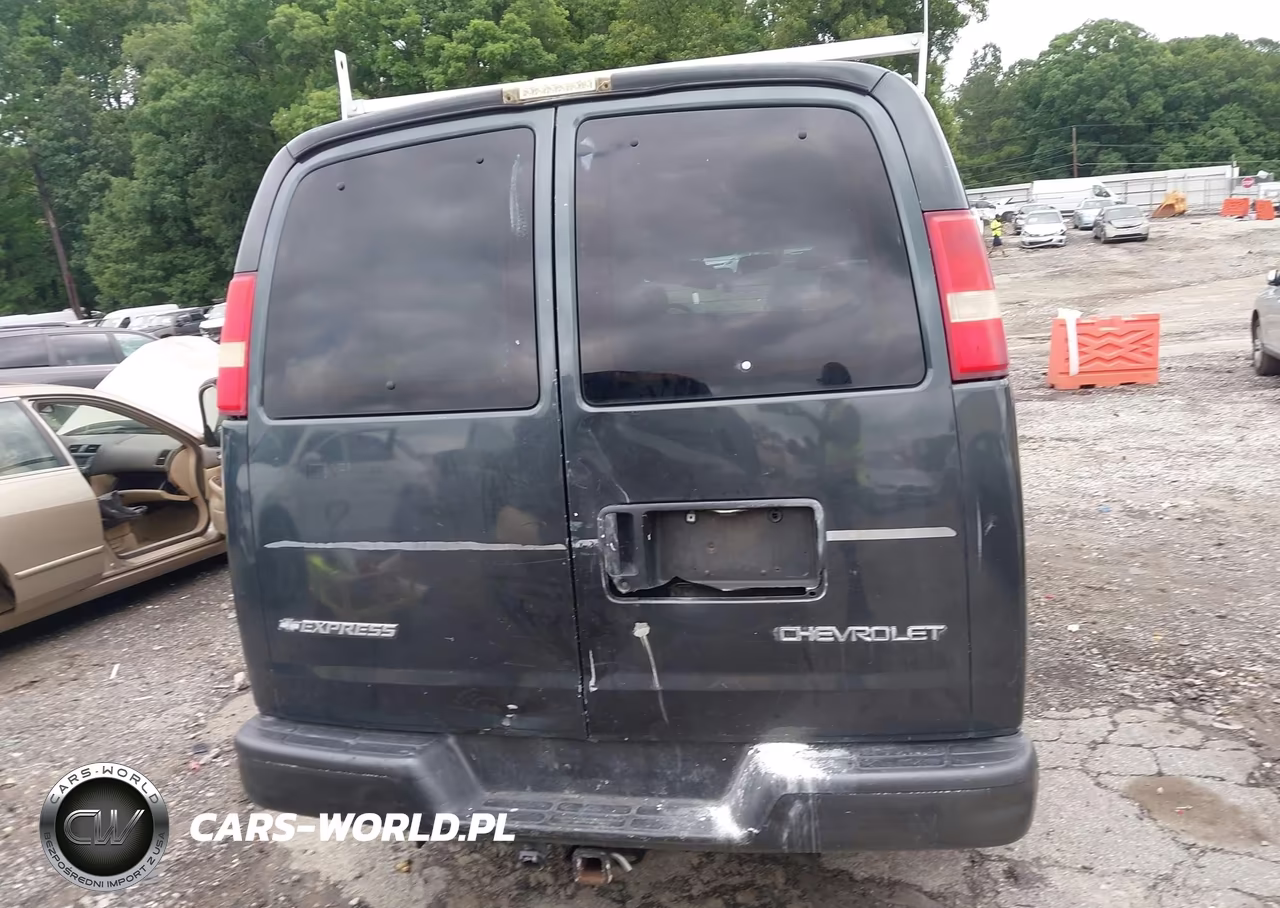 2003 Chevrolet Express Upfitter VIN:1GBFG15T331168913 - 16