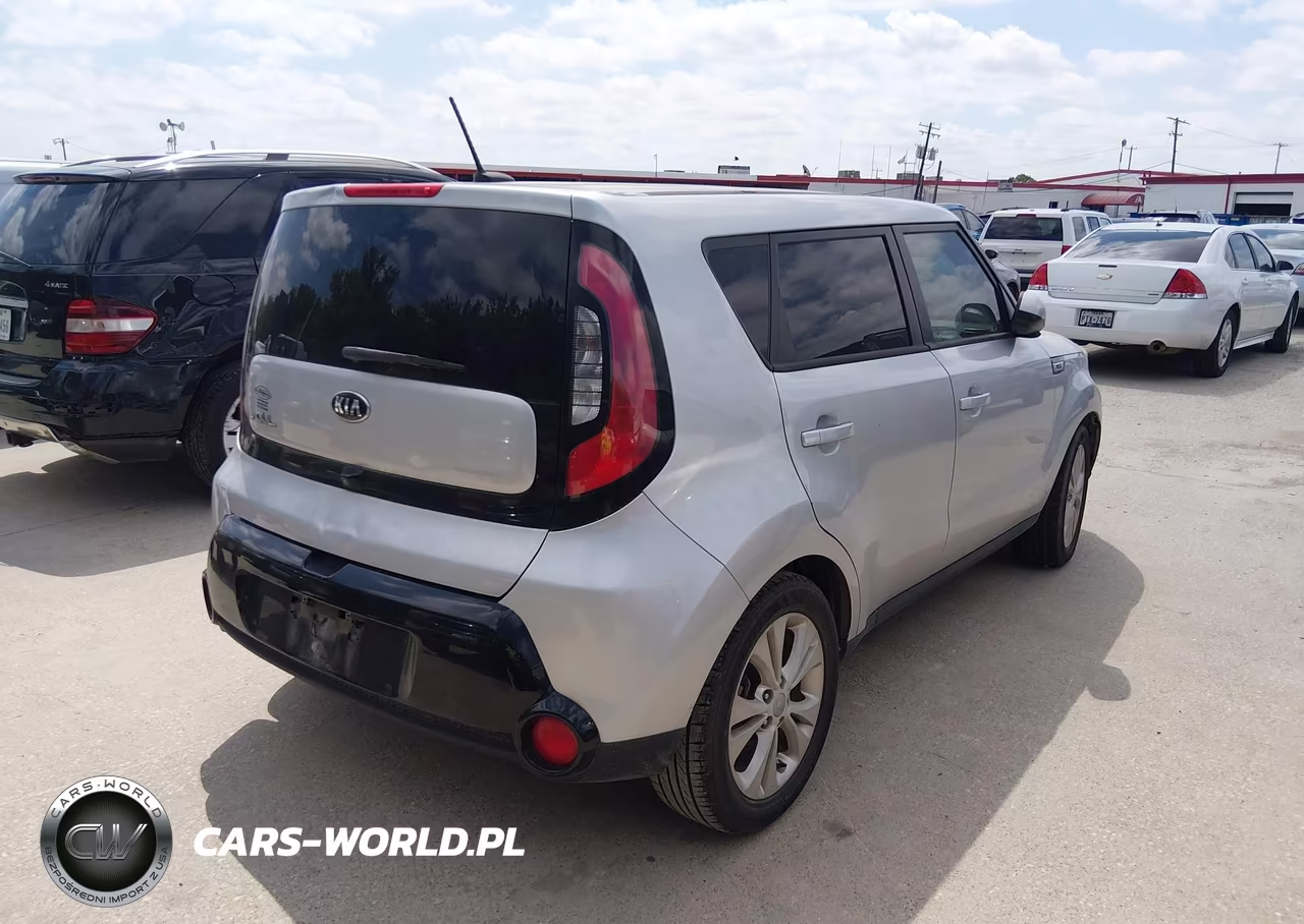 2016 Kia Soul + VIN:KNDJP3A57G7864752 - 4