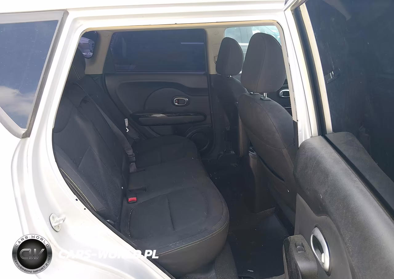 2016 Kia Soul + VIN:KNDJP3A57G7864752 - 8