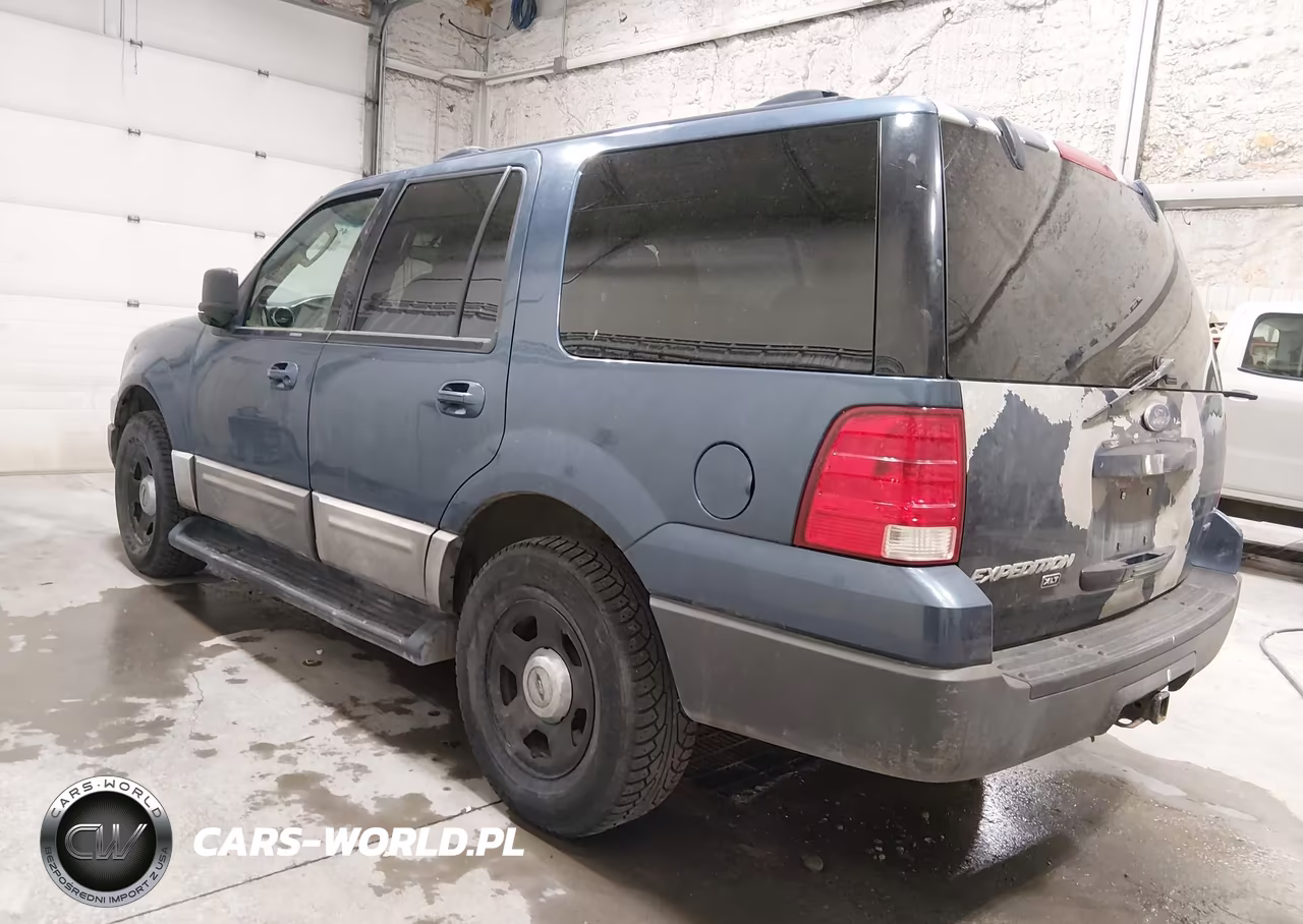 2003 Ford Expedition Xlt VIN:1FMPU16L93LB88526 - 3