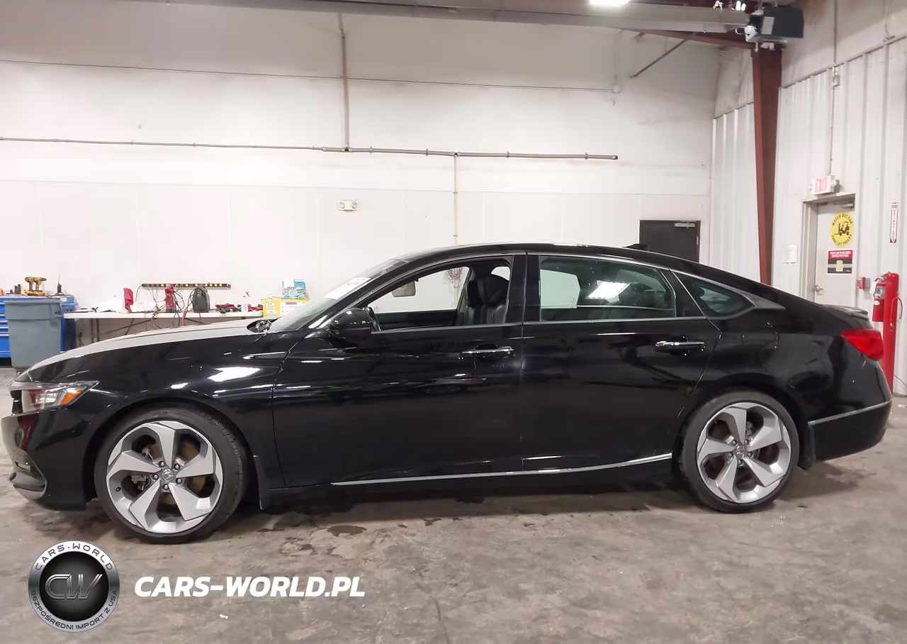 2018 Honda Accord Touring VIN:1HGCV1F94JA006780 - 14