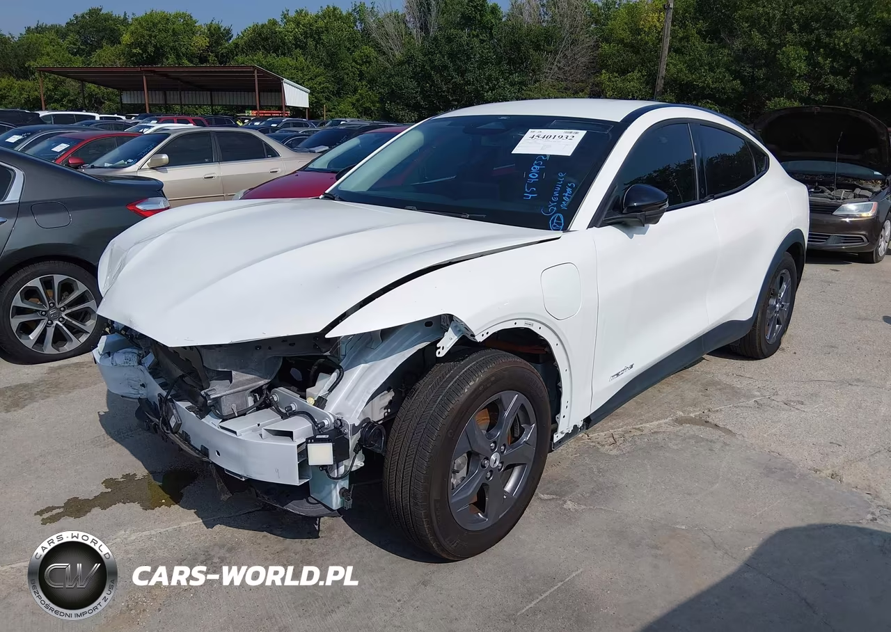 2023 Ford Mustang Mach-E Select VIN:3FMTK1R41PMA66675 - 2