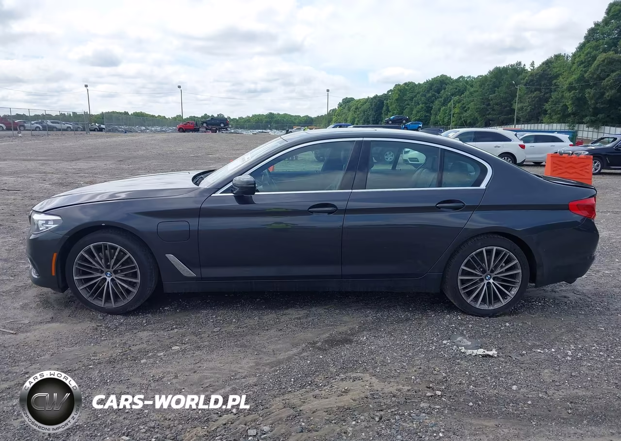 2020 BMW 530E Iperformance VIN:WBAJA9C06LCD47692 - 14
