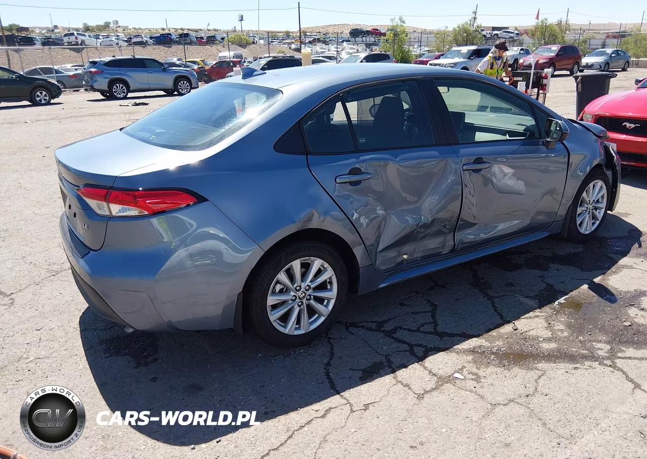 2025 Toyota Corolla Le VIN:5YFB4MDE2SP310170 - 4