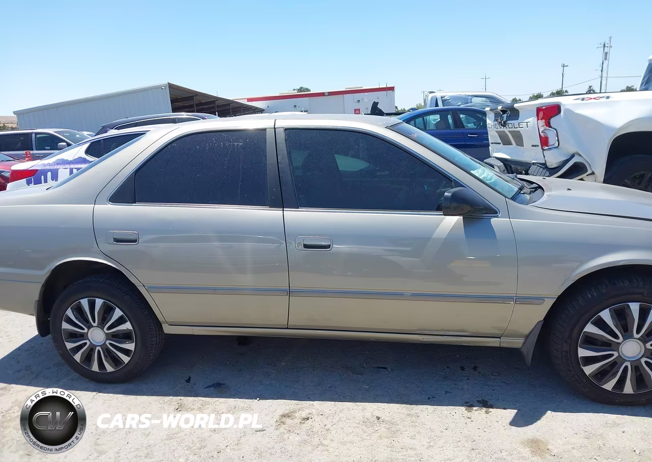 1998 Toyota Camry Le VIN:JT2BG22K7W0118532 - 15