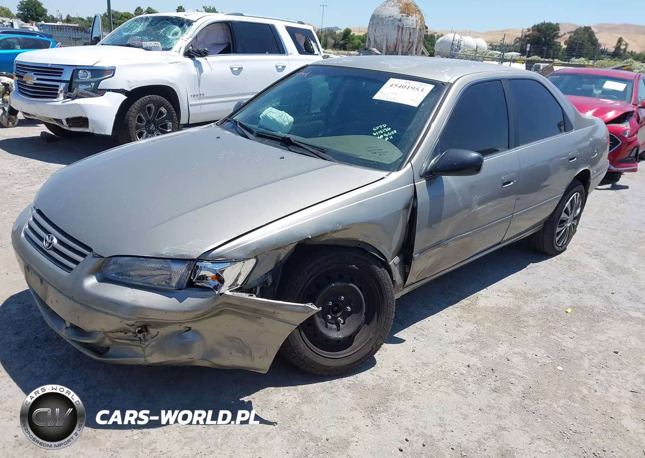 1998 Toyota Camry Le VIN:JT2BG22K7W0118532 - 2
