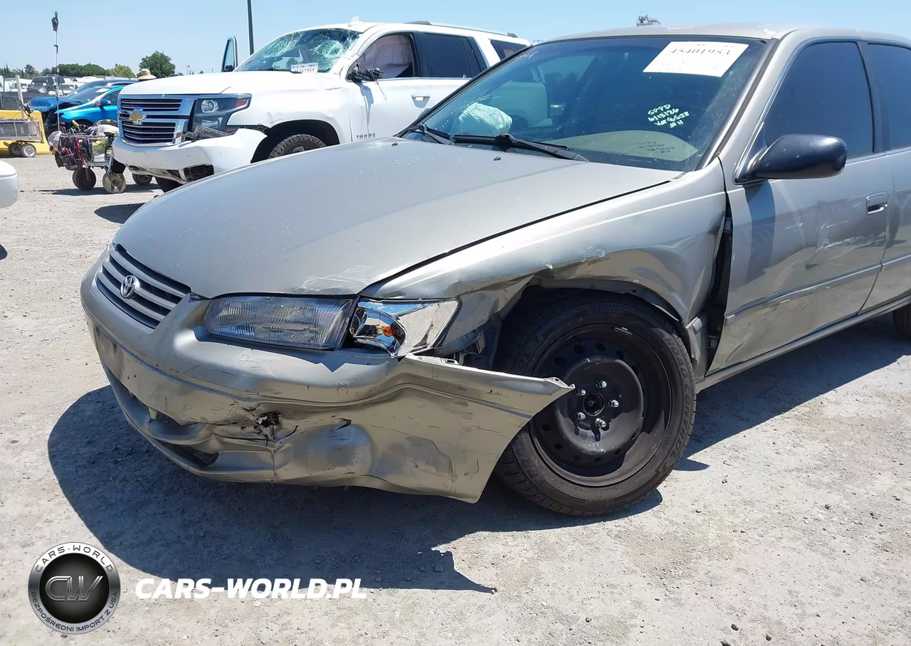 1998 Toyota Camry Le VIN:JT2BG22K7W0118532 - 6