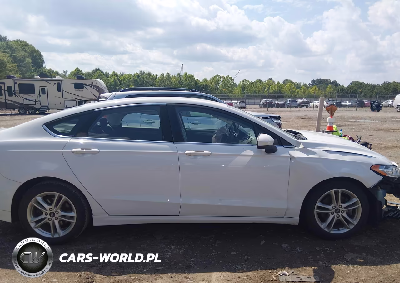 2018 Ford Fusion Se VIN:3FA6P0H75JR266337 - 14