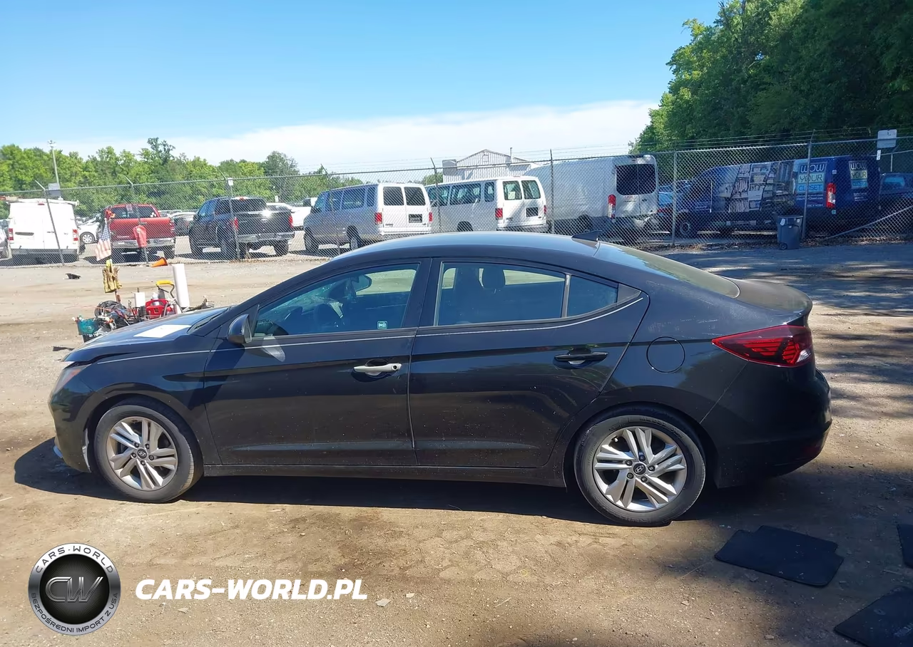 2020 Hyundai Elantra Sel VIN:5NPD84LF2LH572244 - 14