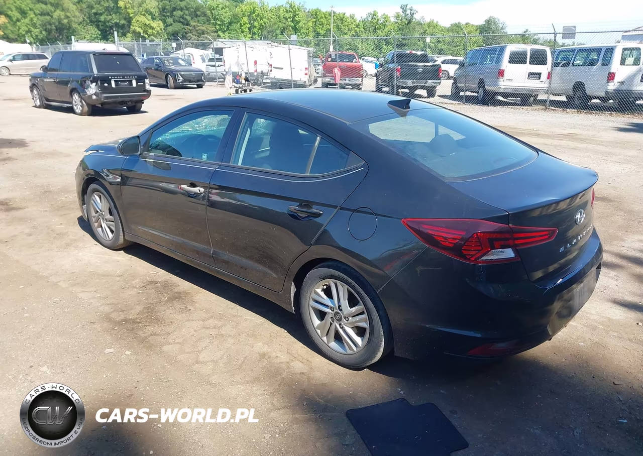 2020 Hyundai Elantra Sel VIN:5NPD84LF2LH572244 - 3