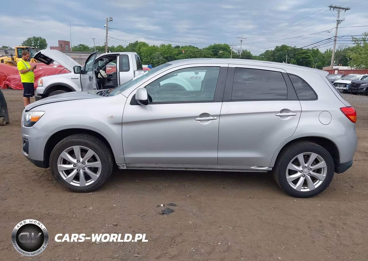 2015 Mitsubishi Outlander Sport Es VIN:4A4AR3AU7FE033272 - 12