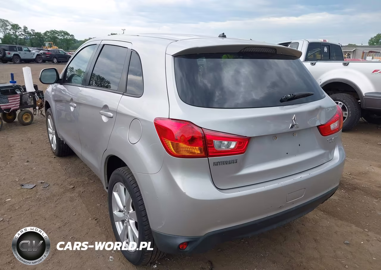 2015 Mitsubishi Outlander Sport Es VIN:4A4AR3AU7FE033272 - 6
