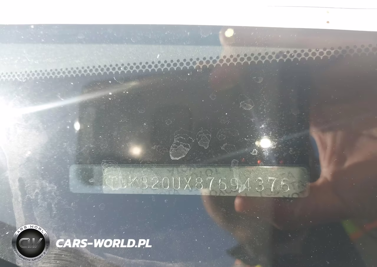 2008 Toyota Prius Touring VIN:JTDKB20UX87694376 - 9