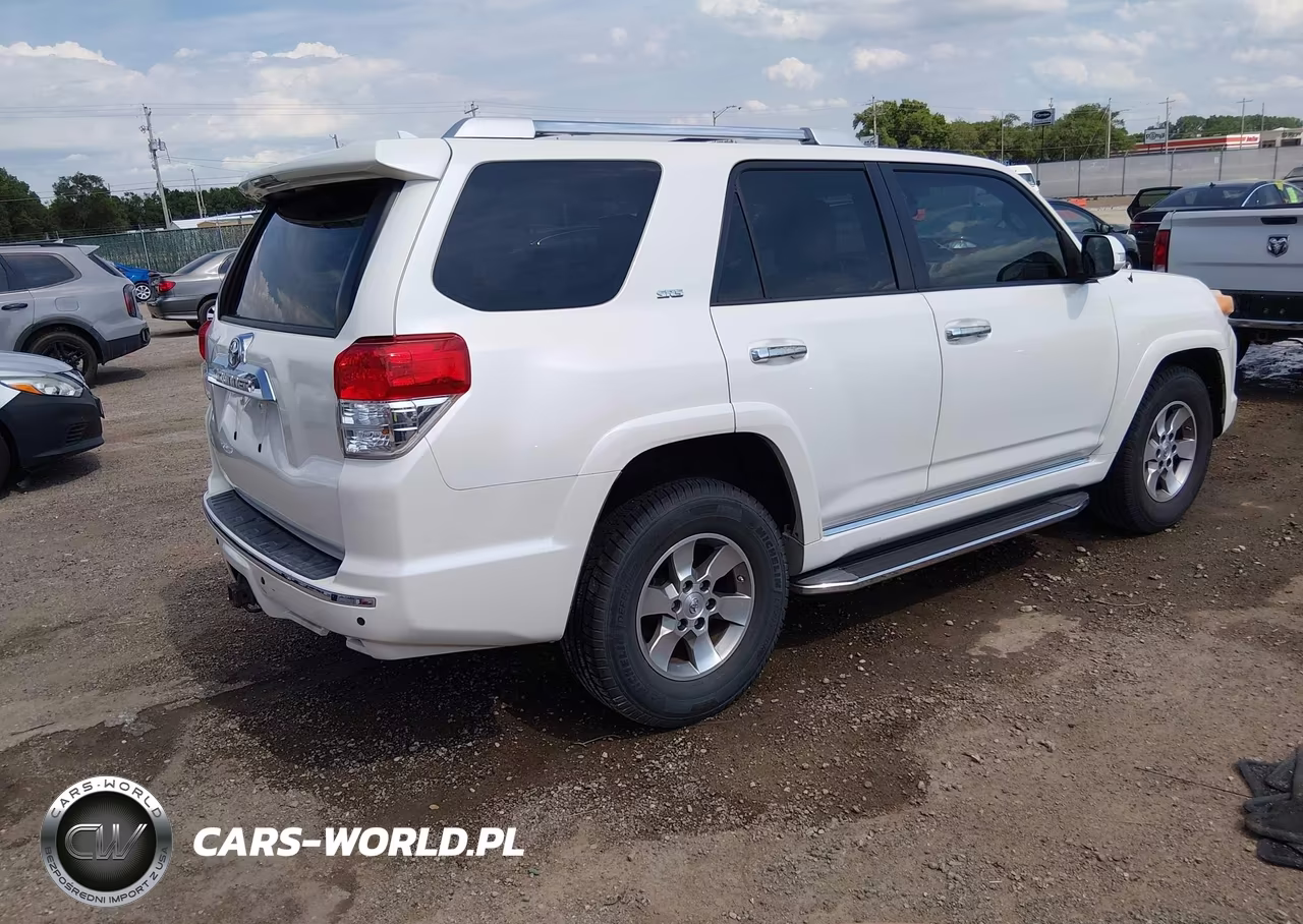 2013 Toyota 4Runner Sr5 VIN:JTEZU5JR7D5063672 - 4