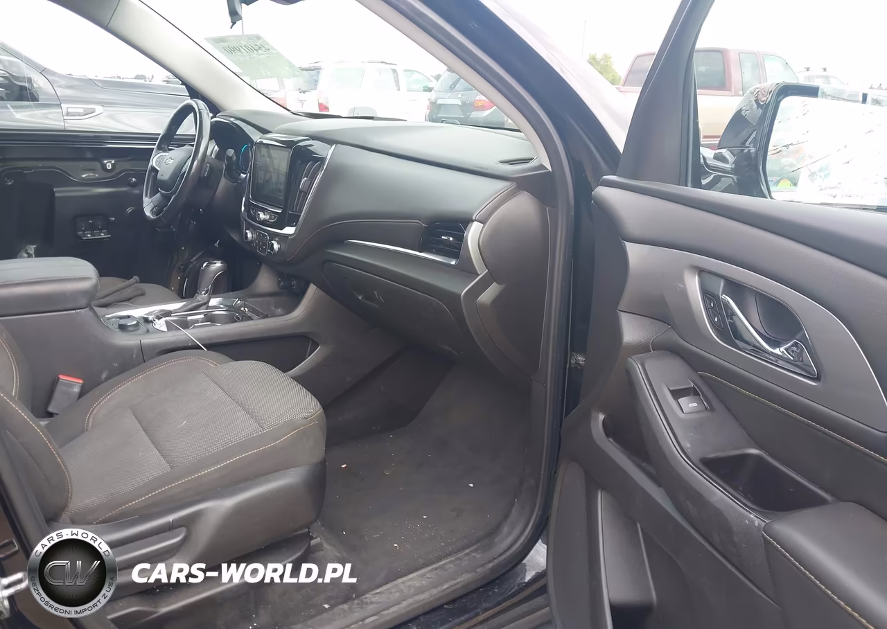 2018 Chevrolet Traverse Lt Cloth VIN:1GNEVGKWXJJ279316 - 5