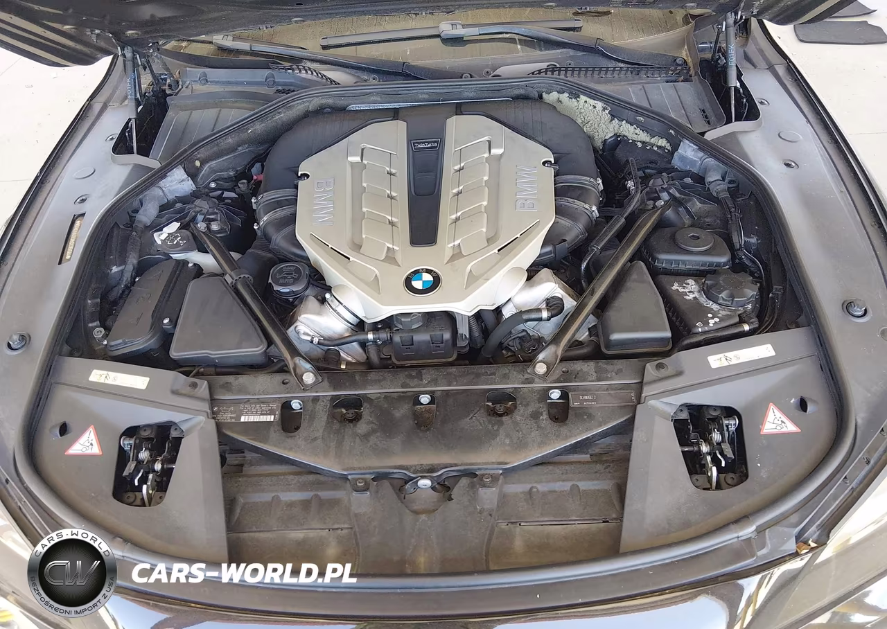 2010 BMW 750I VIN:WBAKA8C53ACY35924 - 10