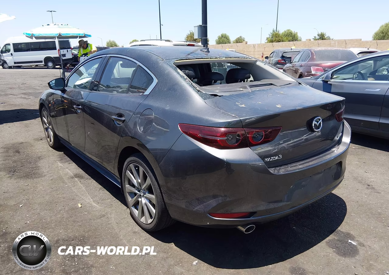 2020 Mazda Mazda3 Premium Package VIN:JM1BPAEM9L1166750 - 14