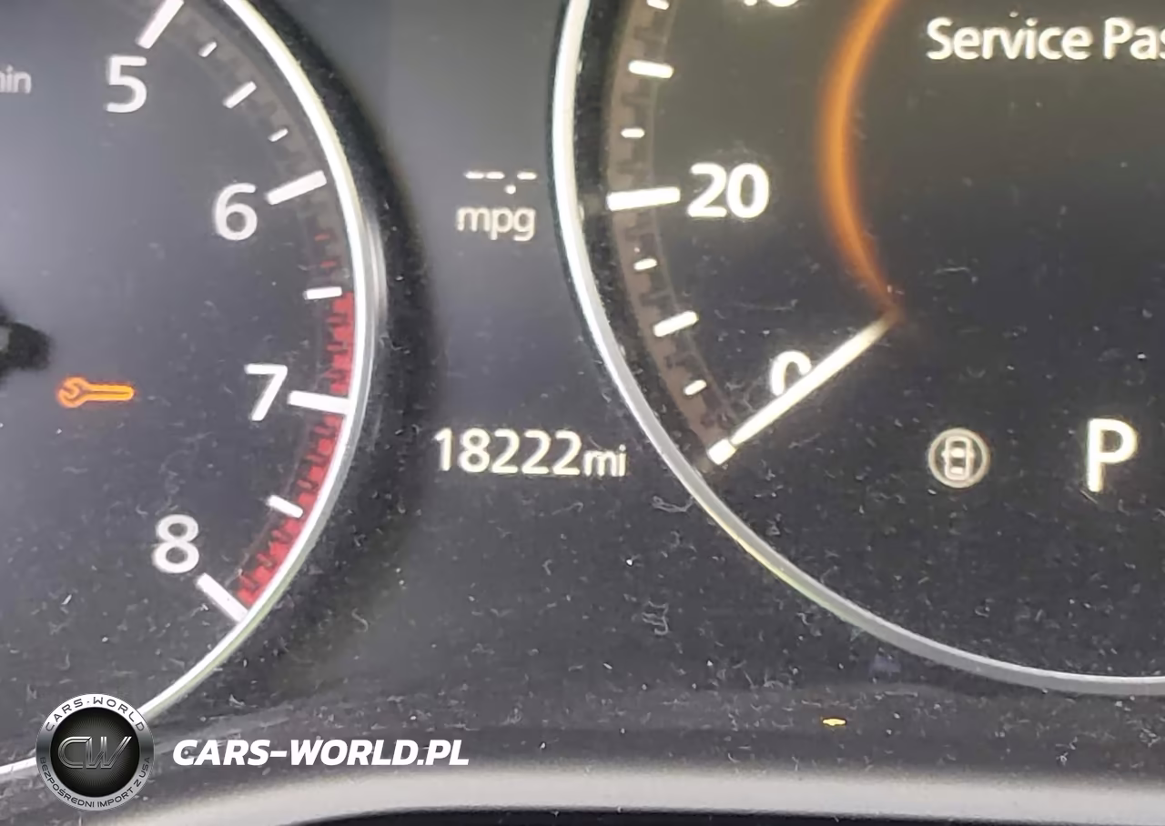 2020 Mazda Mazda3 Premium Package VIN:JM1BPAEM9L1166750 - 15