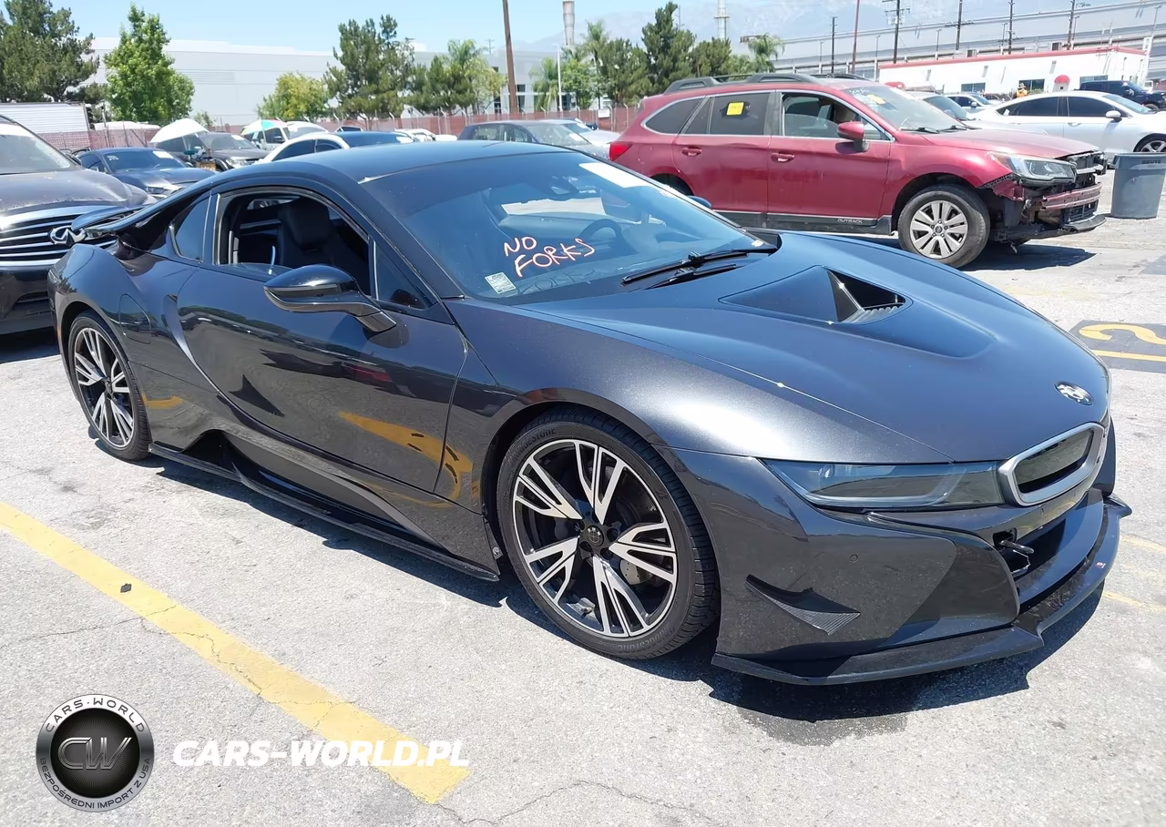 2016 BMW I8