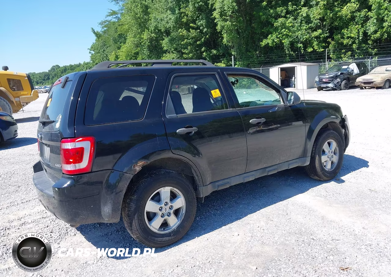 2009 Ford Escape Xlt VIN:1FMCU93G29KC30408 - 4