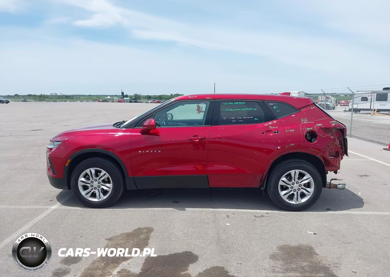 2019 Chevrolet Blazer VIN:3GNKBBRA2KS702351 - 15