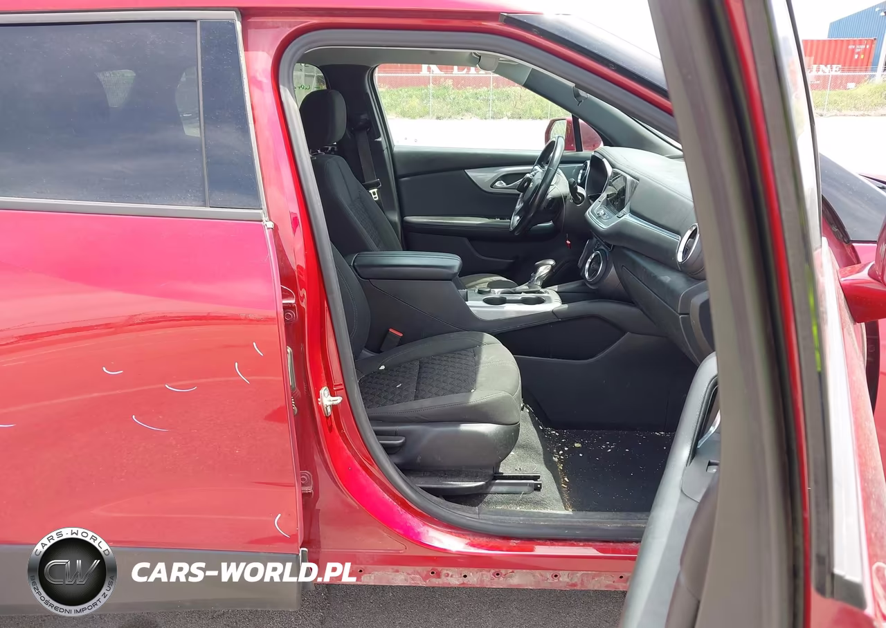 2019 Chevrolet Blazer VIN:3GNKBBRA2KS702351 - 5