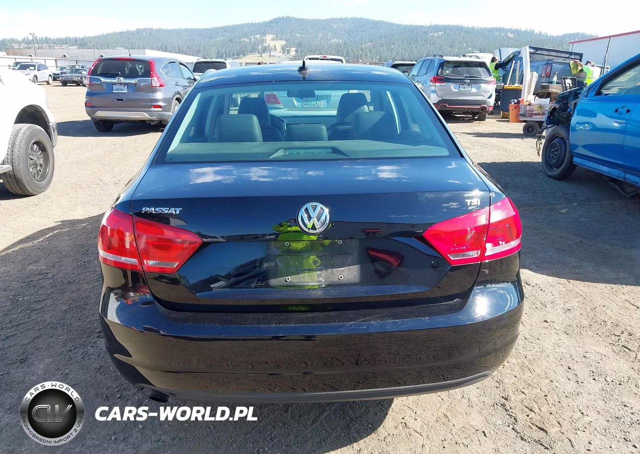 2015 Volkswagen Passat 1.8T Wolfsburg Edition VIN:1VWAT7A36FC080714 - 16