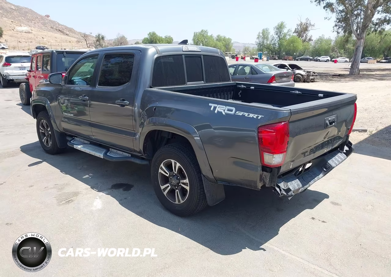 2016 Toyota Tacoma Trd Sport VIN:3TMAZ5CN8GM002231 - 3
