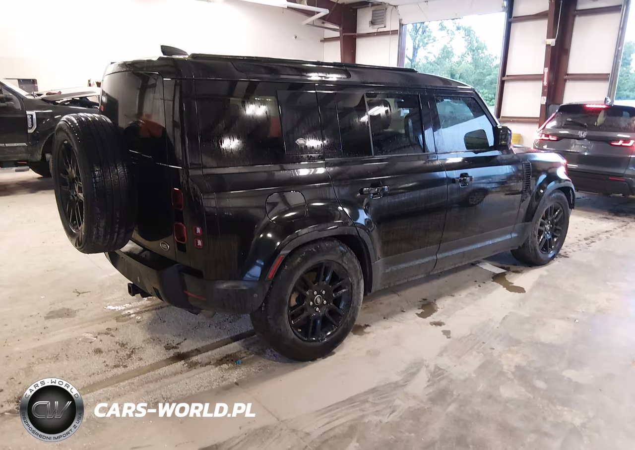 2021 Land Rover Defender 110 S VIN:SALEJERX9M2041035 - 4