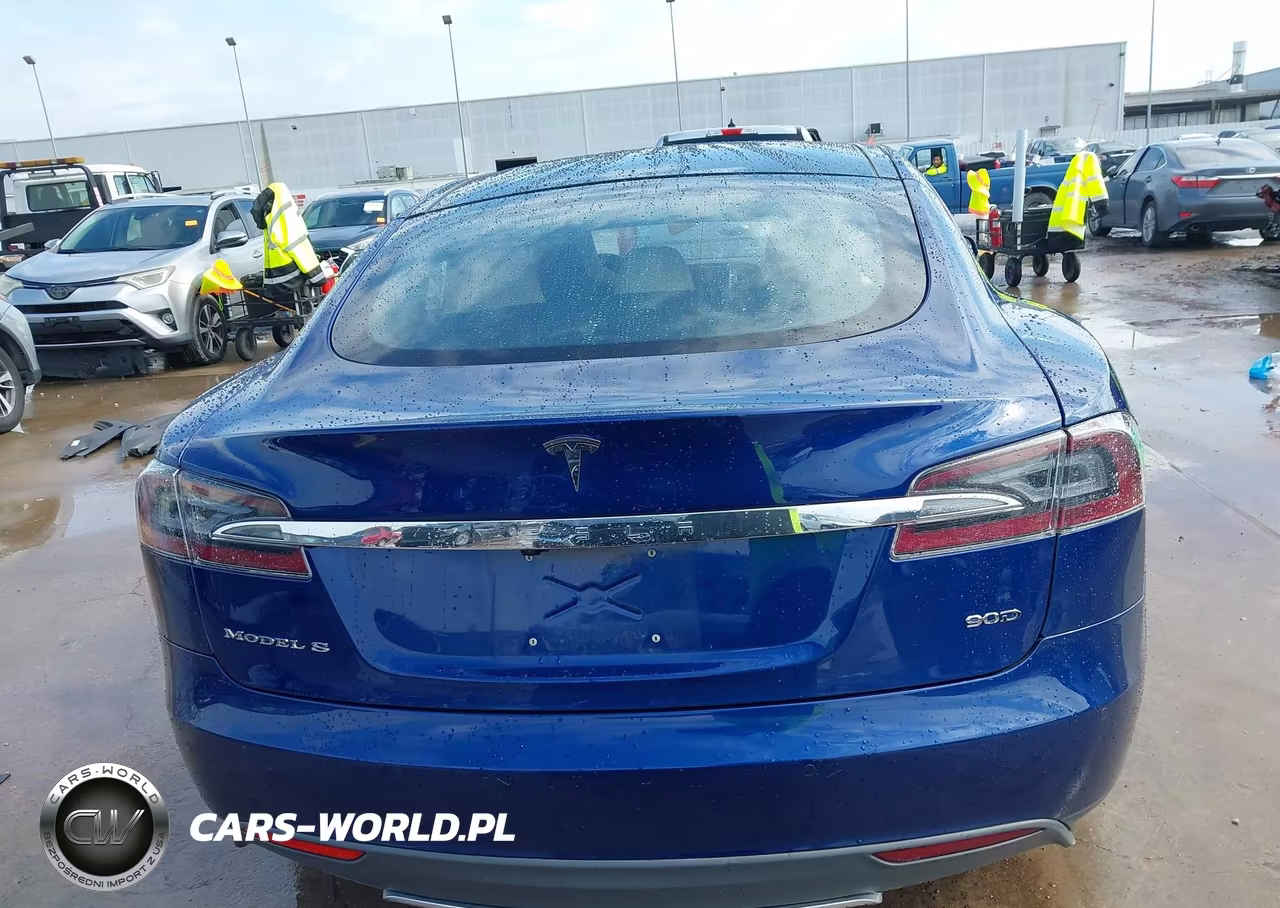2015 Tesla Model S 70D-85D-P85D VIN:5YJSA1H24FF093827 - 16