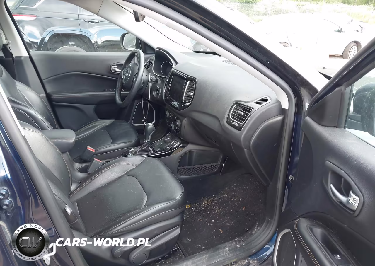 2018 Jeep Compass Limited 4X4 VIN:3C4NJDCB7JT350804 - 5