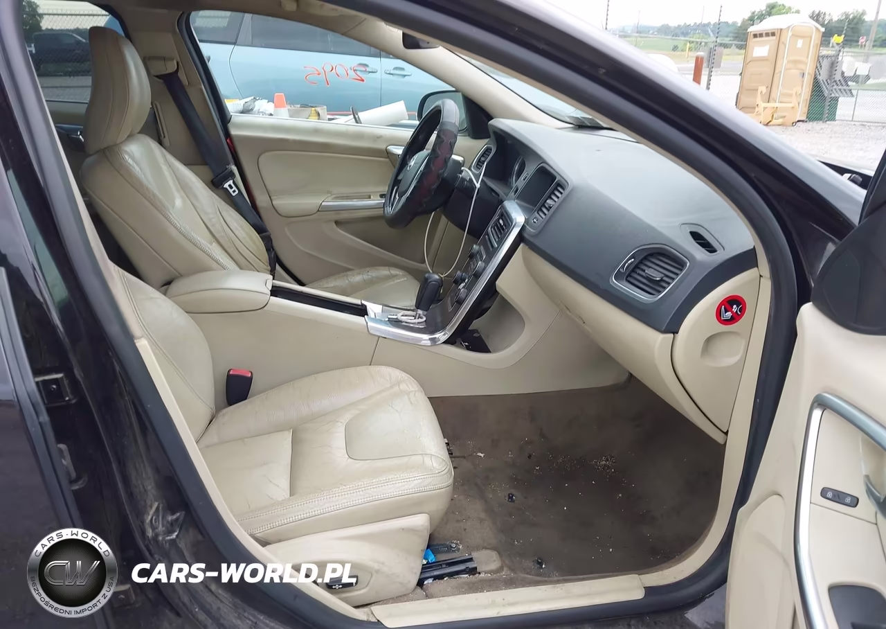 2011 Volvo S60 T6 VIN:YV1902FH9B2016747 - 5