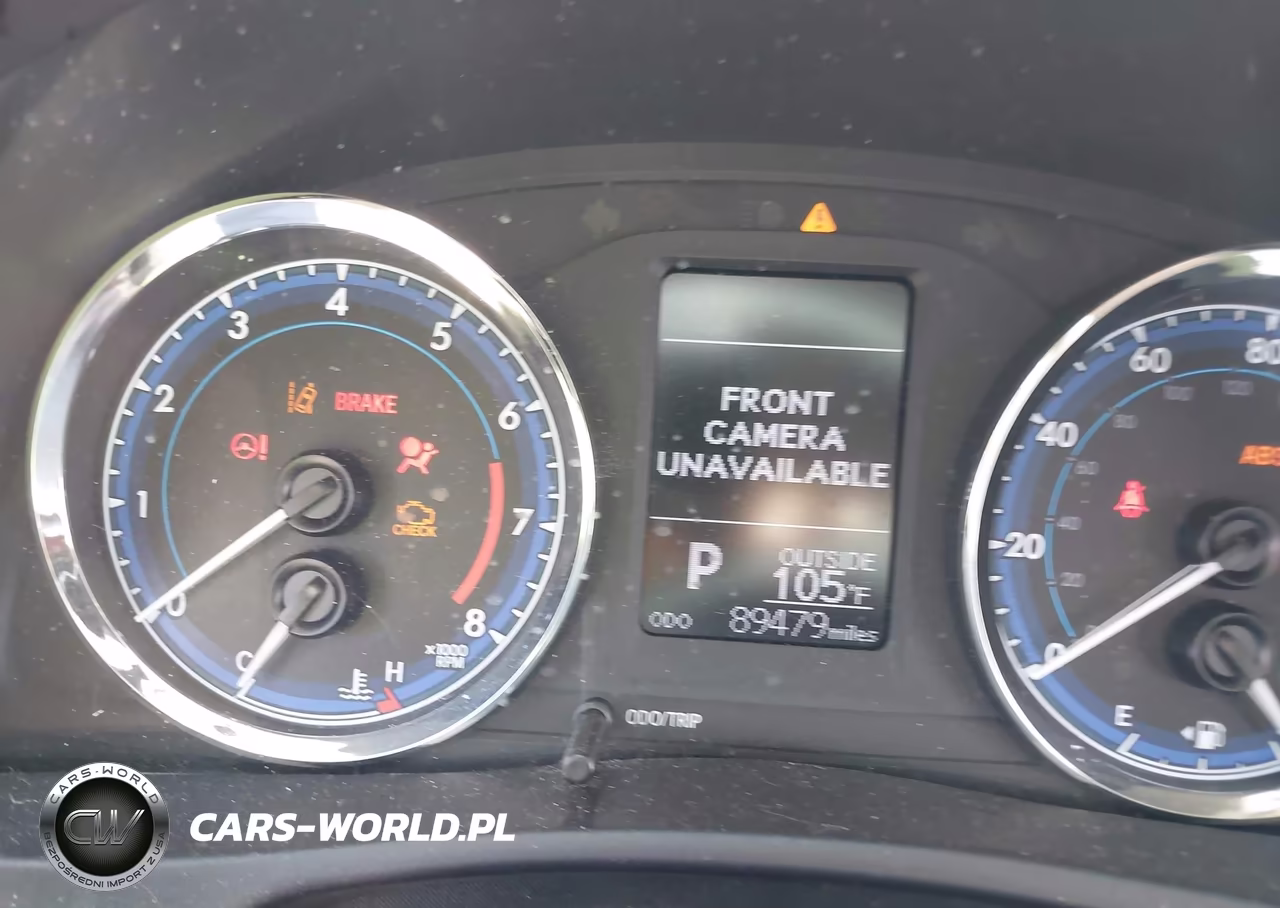 2018 Toyota Corolla Le VIN:5YFBURHE8JP799888 - 15