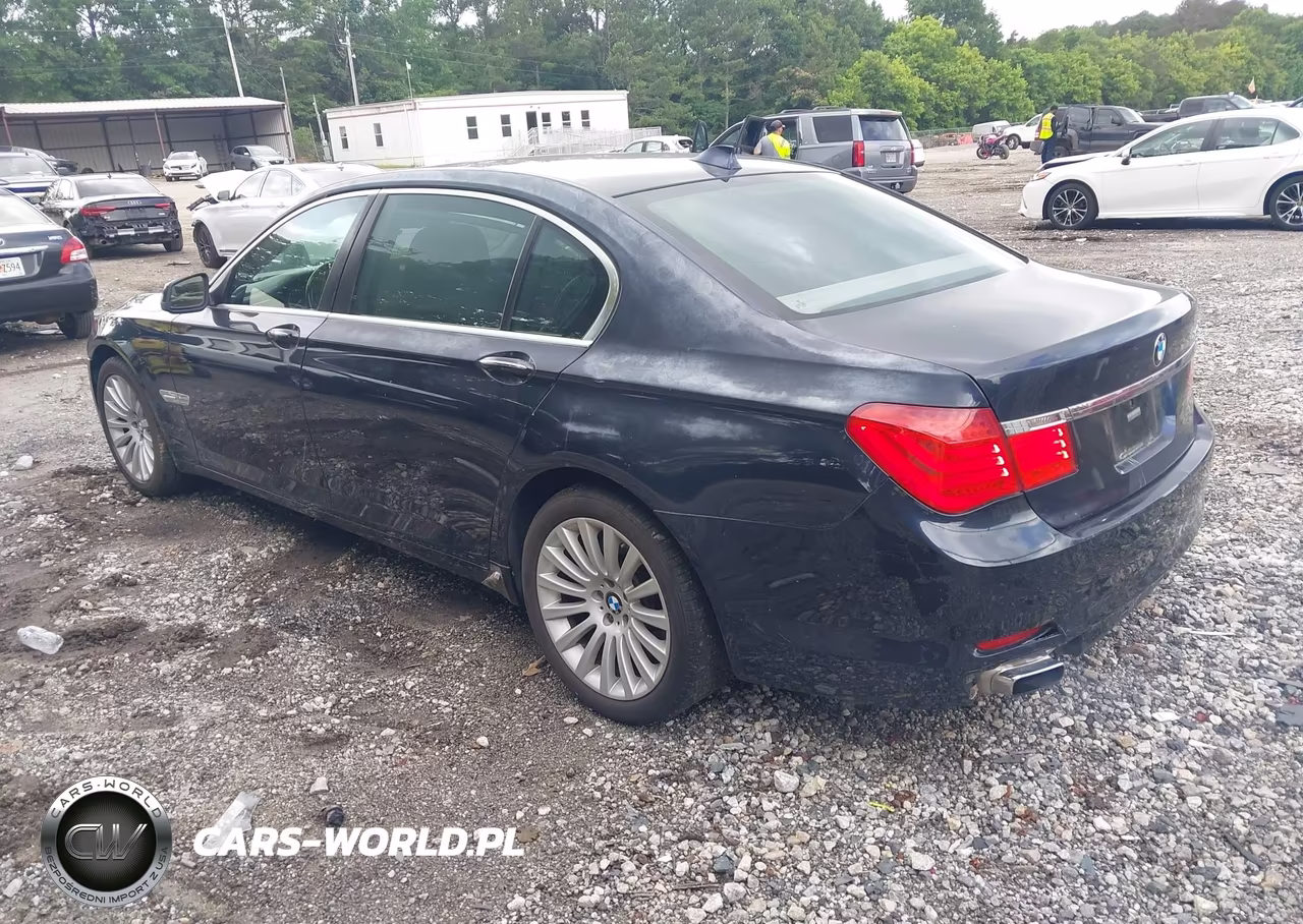 2011 BMW 750Li xDrive VIN:WBAKC8C52BC433064 - 3