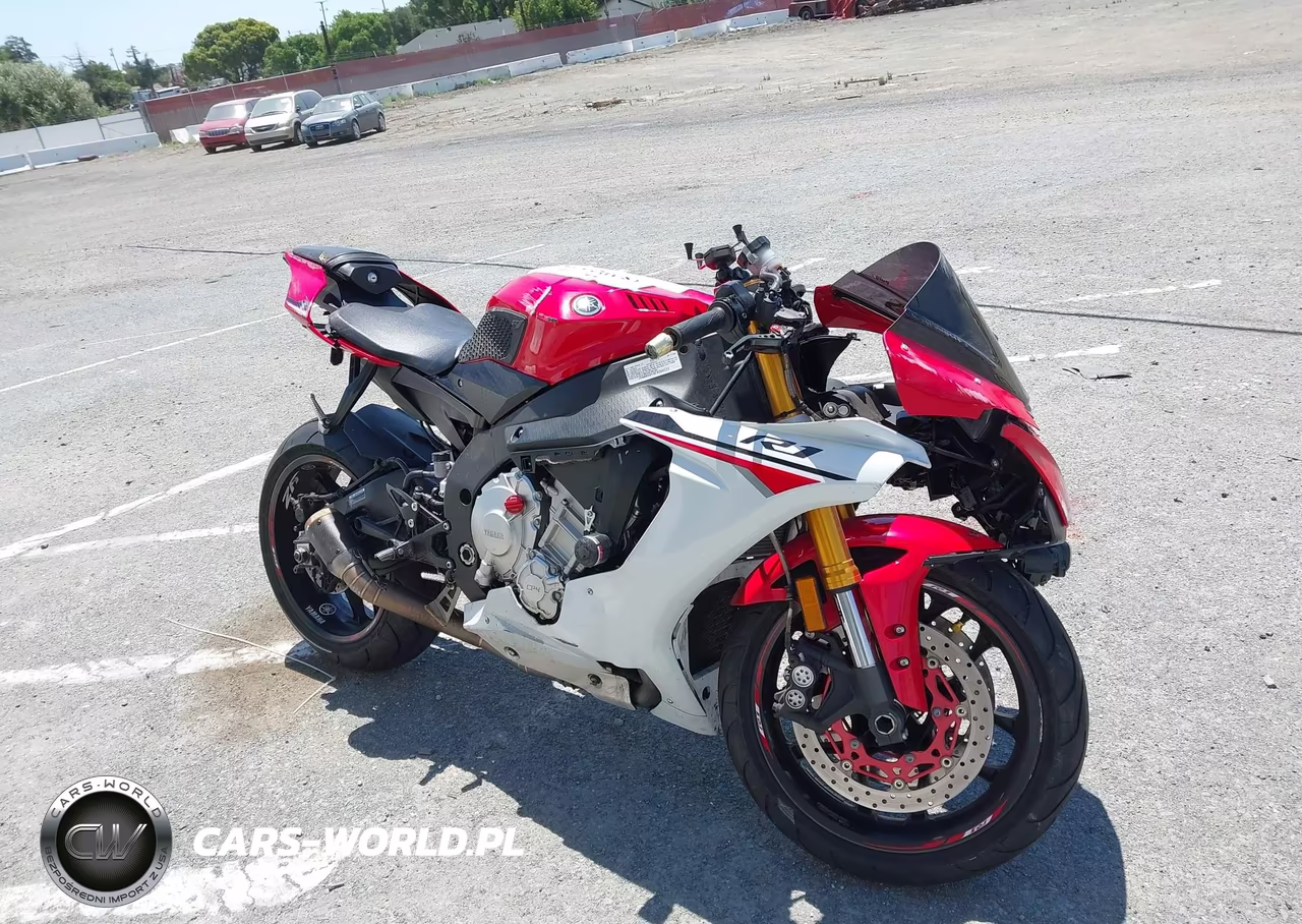 2015 Yamaha Yzfr1 C – zdjęcie 1 z 13