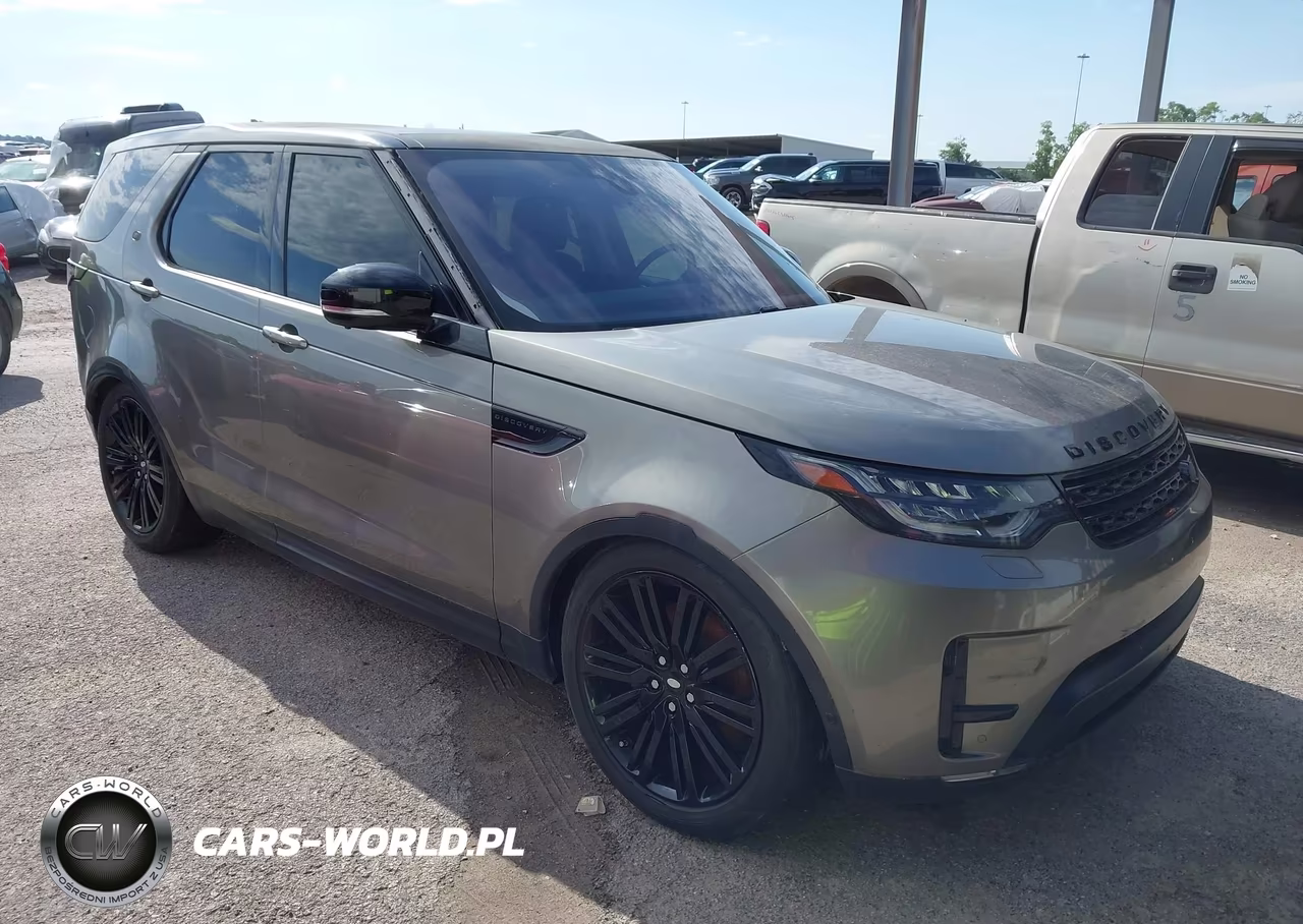 2017 Land Rover Discovery First Edition – zdjęcie 1 z 17